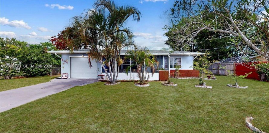 Casa en Port St. Lucie, Florida 3 dormitorios, 86.4 m2 № 2398159