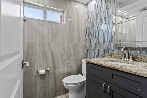 Villa ou maison à vendre à Lakeland, Floride: 3 chambres, 122.45 m2 № 2437377 - photo 16