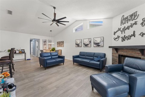 Villa ou maison à vendre à Lakeland, Floride: 3 chambres, 122.45 m2 № 2437377 - photo 5