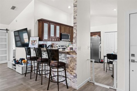 Villa ou maison à vendre à Lakeland, Floride: 3 chambres, 122.45 m2 № 2437377 - photo 9