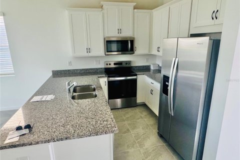 Adosado en alquiler en Apopka, Florida, 4 dormitorios, 151.15 m2 № 1755259 - foto 6