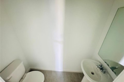 Adosado en alquiler en Apopka, Florida, 4 dormitorios, 151.15 m2 № 1755259 - foto 9