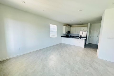 Adosado en alquiler en Apopka, Florida, 4 dormitorios, 151.15 m2 № 1755259 - foto 7