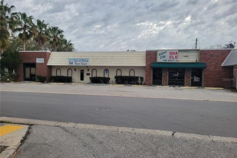 Commercial property in Haines City, Florida 819.77 sq.m. № 1039256 - photo 1