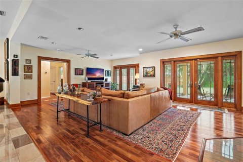 Casa en venta en Saint Petersburg, Florida, 4 dormitorios, 356.37 m2 № 1873831 - foto 9