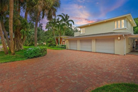 Casa en venta en Saint Petersburg, Florida, 4 dormitorios, 356.37 m2 № 1873831 - foto 2