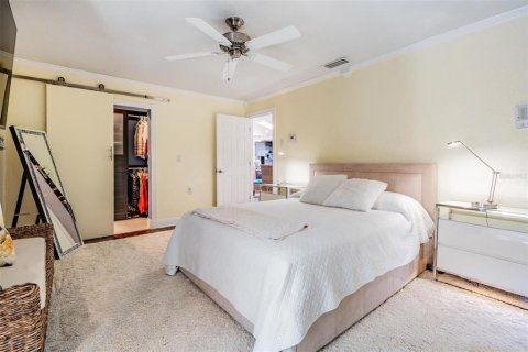 Casa en venta en Palm Harbor, Florida, 3 dormitorios, 225.1 m2 № 1846368 - foto 16