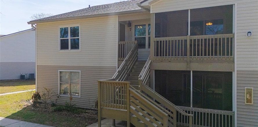 Condo à South Daytona, Floride, 2 chambres  № 2101188
