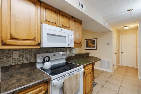 Copropriété à vendre à South Daytona, Floride: 2 chambres, 77.39 m2 № 2101188 - photo 12