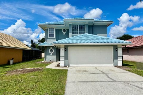 Casa en alquiler en Kissimmee, Florida, 3 dormitorios, 179.67 m2 № 1907812 - foto 1