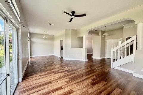 Casa en alquiler en Kissimmee, Florida, 3 dormitorios, 179.67 m2 № 1907812 - foto 12