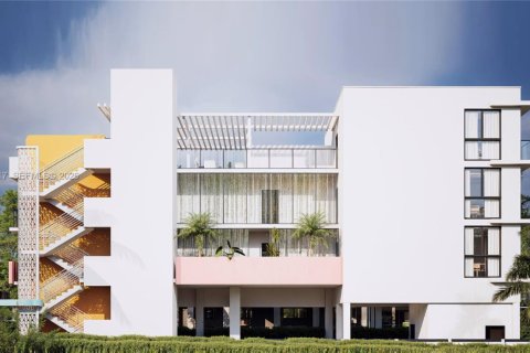 Commercial property in Miami Beach, Florida № 2008914 - photo 4