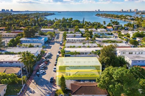 Commercial property in Miami Beach, Florida № 2008914 - photo 2