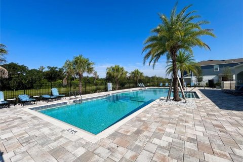 House in Orlando, Florida 3 bedrooms, 128.11 sq.m. № 1912775 - photo 14