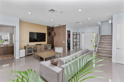 House in Cooper City, Florida 5 bedrooms, 300.45 sq.m. № 1663454 - photo 27