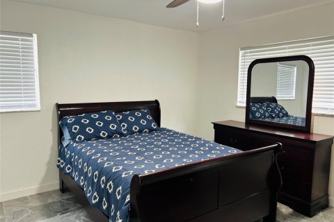 Condo in Sunrise, Florida, 2 bedrooms № 2182343 - photo 7