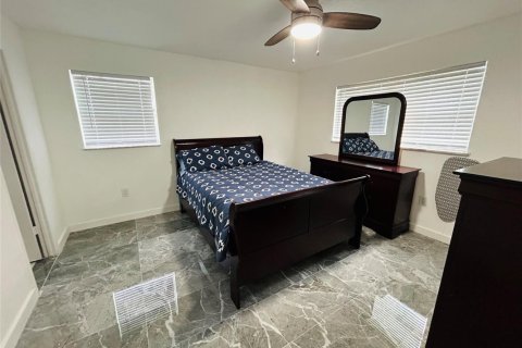 Condo in Sunrise, Florida, 2 bedrooms № 2182343 - photo 11