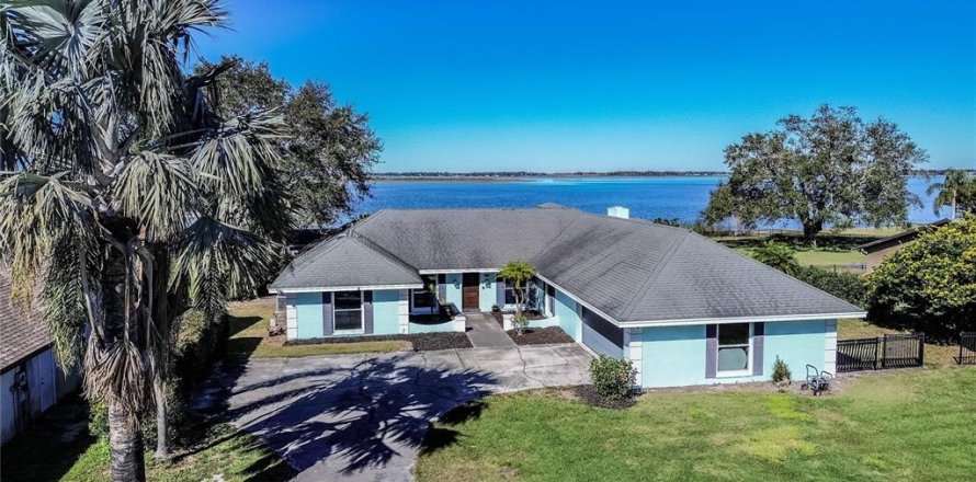 Casa en Winter Haven, Florida 4 dormitorios, 273.78 m2 № 1548680