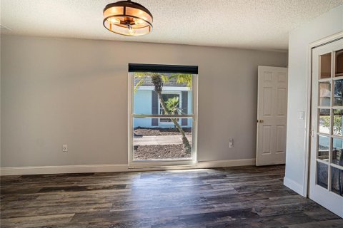 House in Winter Haven, Florida 4 bedrooms, 273.78 sq.m. № 1548680 - photo 29