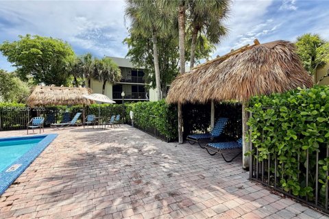 Apartment in Miami, Florida 1 bedroom, 65.5 sq.m. № 2077416 - photo 16