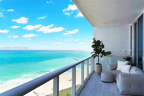 Condo in Miami Beach, Florida, 2 bedrooms  № 1996807