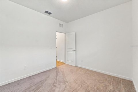 Villa ou maison à vendre à Thonotosassa, Floride: 4 chambres, 171.78 m2 № 2430467 - photo 25