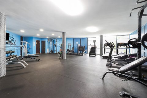 Condo in Miami, Florida, 2 bedrooms  № 1821650 - photo 26