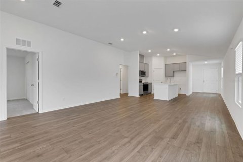 Villa ou maison à vendre à Jacksonville, Floride: 4 chambres, 166.95 m2 № 2148077 - photo 4