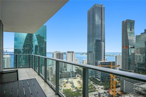 Condo in Miami, Florida, 3 bedrooms  № 1955895 - photo 12