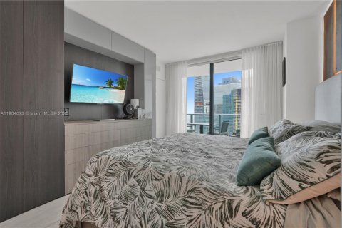 Condo in Miami, Florida, 3 bedrooms  № 1955895 - photo 20