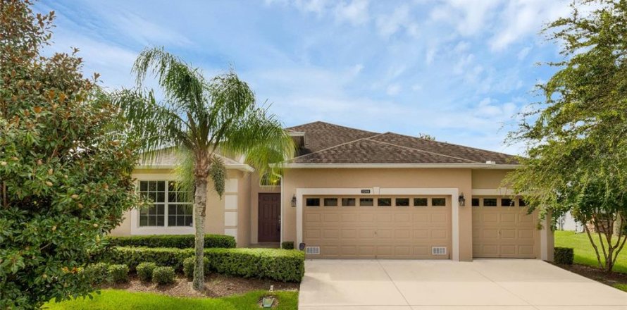 Casa en Mount Dora, Florida 3 dormitorios, 231.79 m2 № 1828546