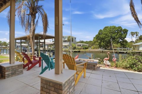 Casa en venta en Crystal River, Florida, 3 dormitorios, 111.48 m2 № 2097784 - foto 25