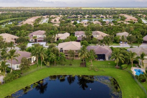 Villa ou maison à louer à Boynton Beach, Floride: 5 chambres, 310.01 m2 № 1882511 - photo 25