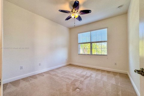 Villa ou maison à louer à Boynton Beach, Floride: 5 chambres, 310.01 m2 № 1882511 - photo 19