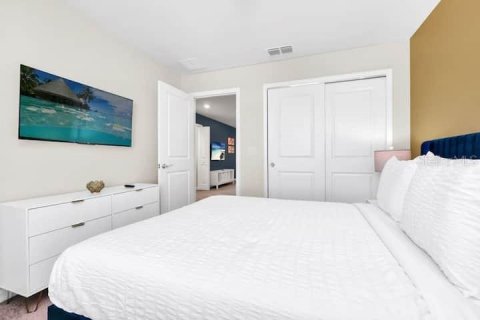 Townhouse in Davenport, Florida 5 bedrooms, 210.8 sq.m. № 1562757 - photo 24