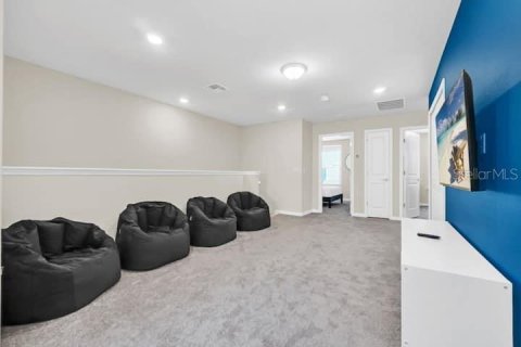 Townhouse in Davenport, Florida 5 bedrooms, 210.8 sq.m. № 1562757 - photo 27