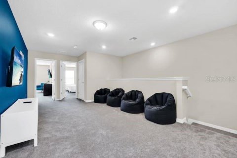 Townhouse in Davenport, Florida 5 bedrooms, 210.8 sq.m. № 1562757 - photo 30