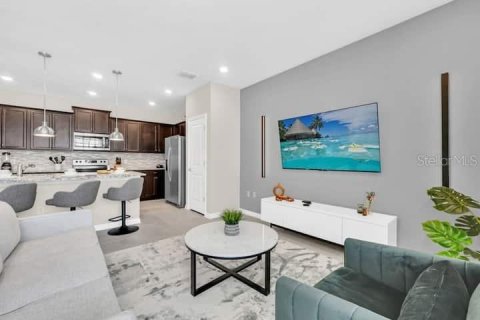 Townhouse in Davenport, Florida 5 bedrooms, 210.8 sq.m. № 1562757 - photo 9