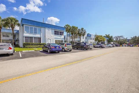 Condominio en venta en Delray Beach, Florida, 2 dormitorios, 84.26 m2 № 1151949 - foto 1