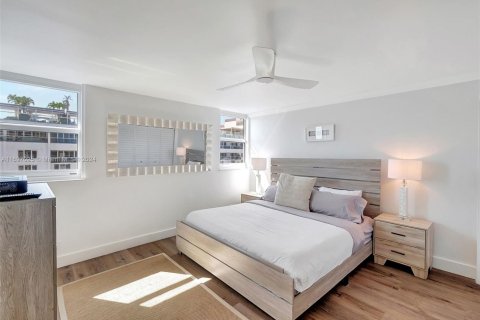 Снять в аренду кондоминиум в Майами-Бич, Флорида 2 спальни, 117.61м2, № 2034285 - фото 12