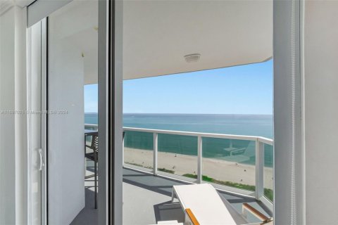 Снять в аренду кондоминиум в Майами-Бич, Флорида 2 спальни, 117.61м2, № 2034285 - фото 10