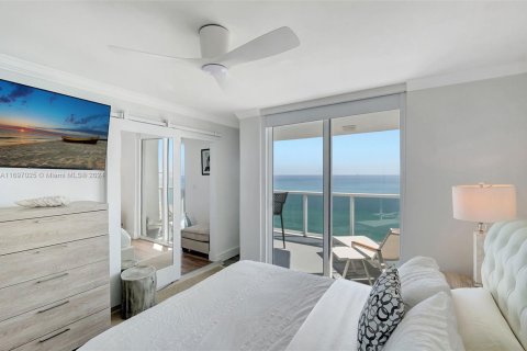 Снять в аренду кондоминиум в Майами-Бич, Флорида 2 спальни, 117.61м2, № 2034285 - фото 9