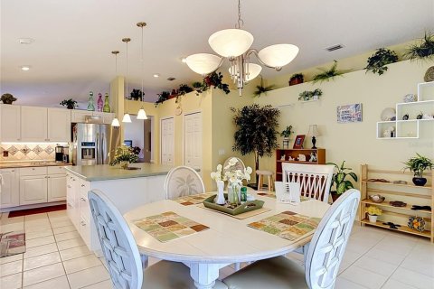 Villa ou maison à vendre à New Port Richey, Floride: 3 chambres, 174.1 m2 № 2238825 - photo 12
