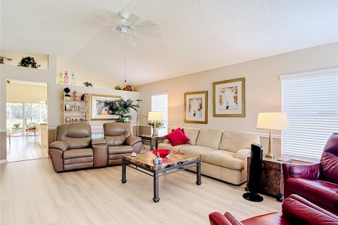 Villa ou maison à vendre à New Port Richey, Floride: 3 chambres, 174.1 m2 № 2238825 - photo 15