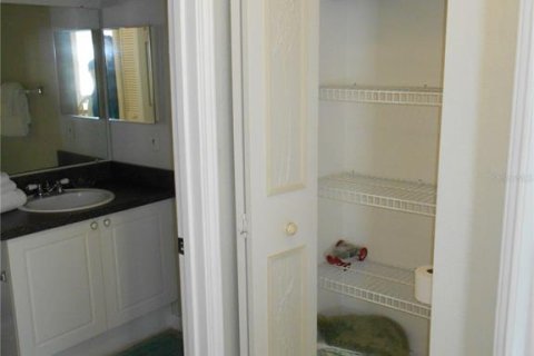 Снять в аренду кондоминиум в Палм-Харбор, Флорида 4 комнаты, 65.03м2, № 2148992 - фото 19