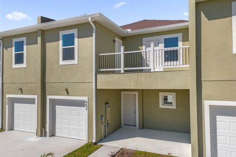 Touwnhouse à vendre à Davenport, Floride: 4 chambres, 189.06 m2 № 2438382 - photo 2