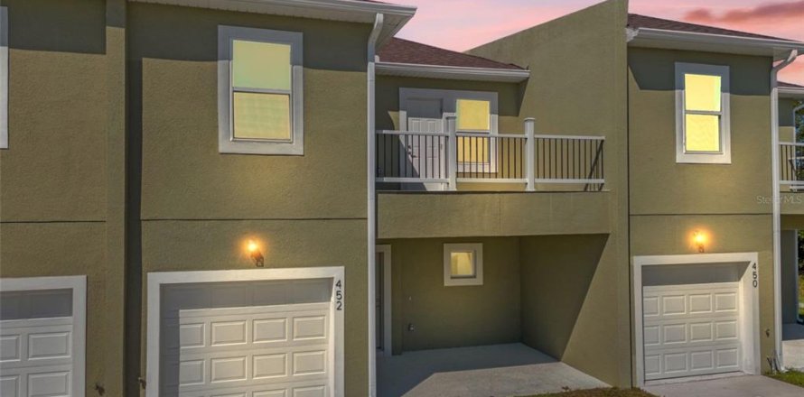 Touwnhouse à Davenport, Floride 4 chambres, 189.06 m2 № 2438382