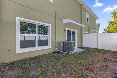 Touwnhouse à vendre à Davenport, Floride: 4 chambres, 189.06 m2 № 2438382 - photo 19