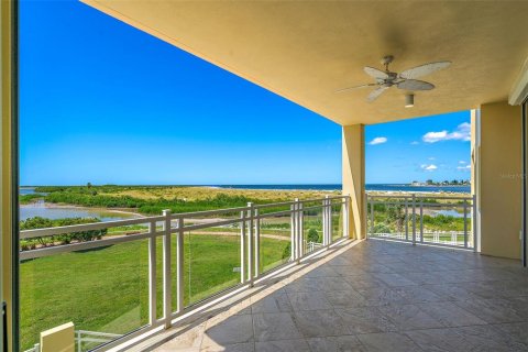 Copropriété à vendre à Saint Petersburg, Floride: 3 chambres, 274.06 m2 № 1566118 - photo 30