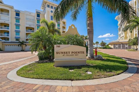 Copropriété à vendre à Saint Petersburg, Floride: 3 chambres, 274.06 m2 № 1566118 - photo 2